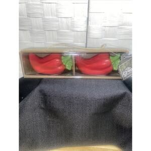New In Box Red Hot CHILI Peppers Salt & Pepper Shakers